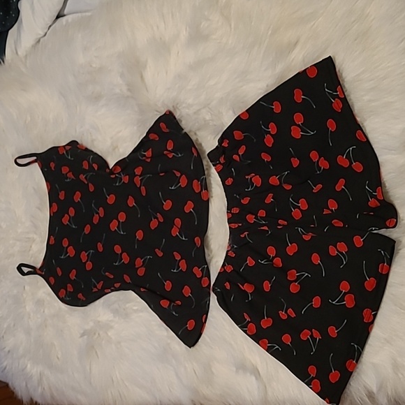 Bundle Sleep wear - Picture 2 of 4